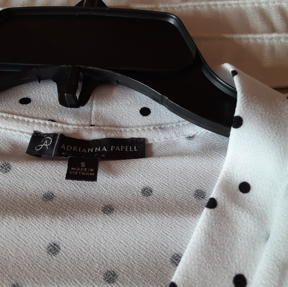 Top - Picture 2 of 3